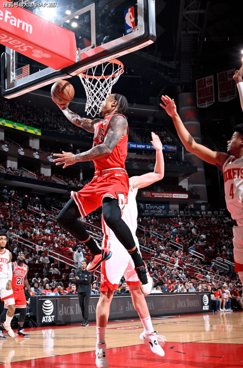 公牛惨遭溃败，球队防守失误成致命伤的简单介绍